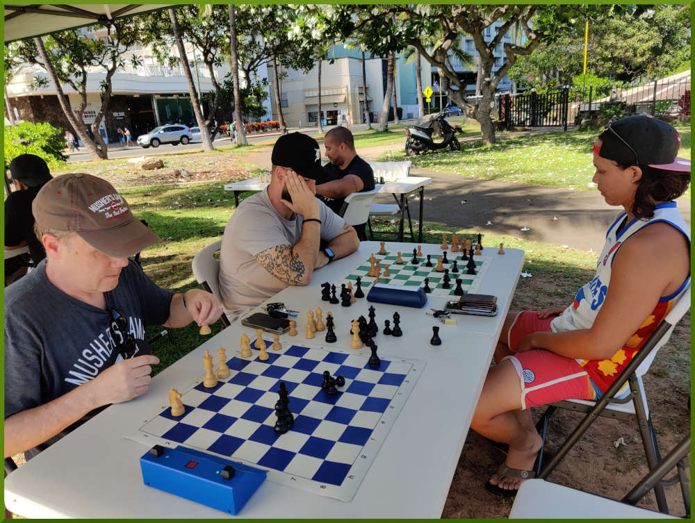 July 9th, 2022. Honolulu Zoo chess meetup.